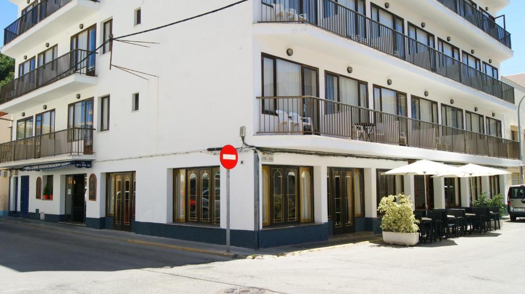 Hotel Alfonso Cala Ratjada  Exterior photo